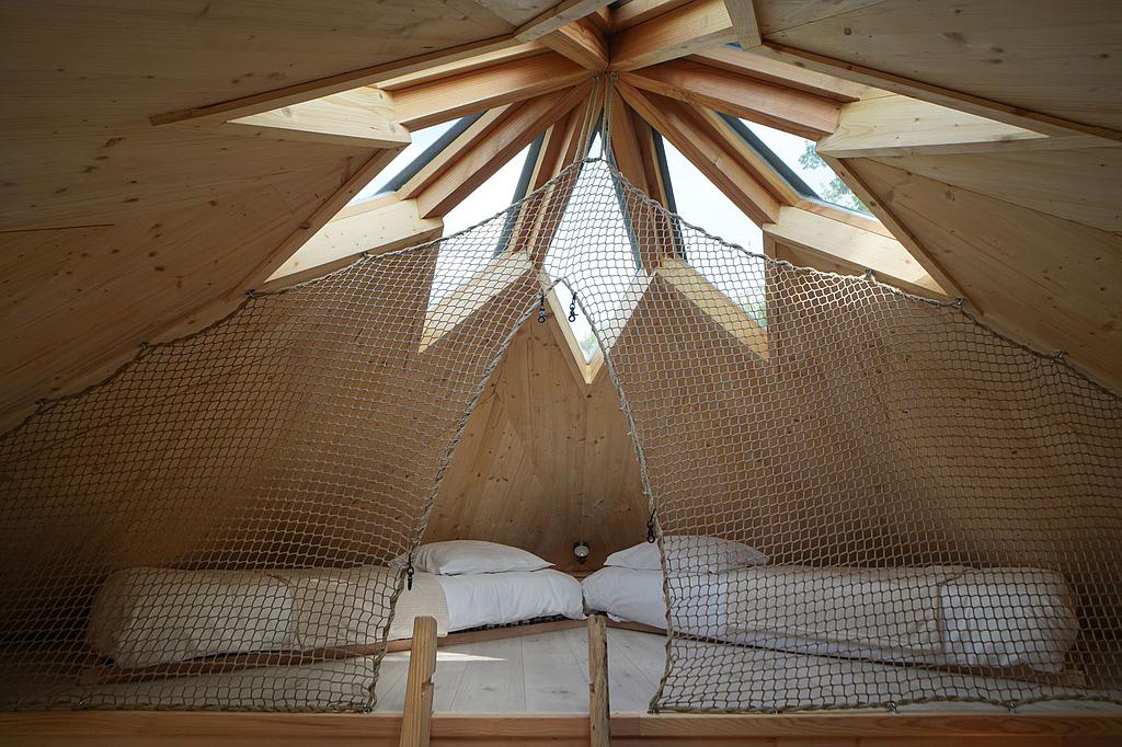 L'Orée des 4 Chemins - Hébergements insolites en Bourgogne & Spa · Fontenoy, Bourgogne à Fontenoy — vue intérieure